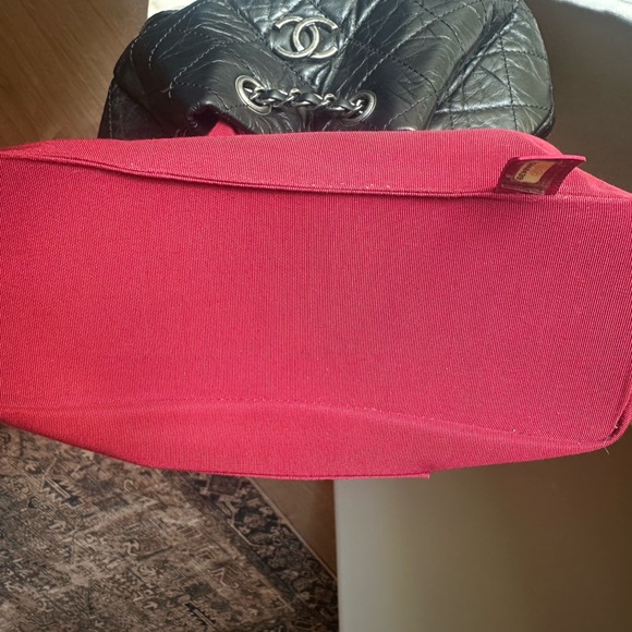 CHANEL Black Quilted Drawstring Bag - Picture 12 of 13